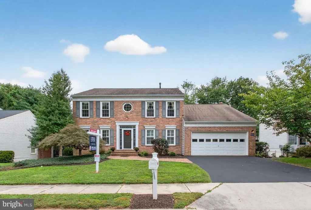16109 Howard Landing Dr, Gaithersburg