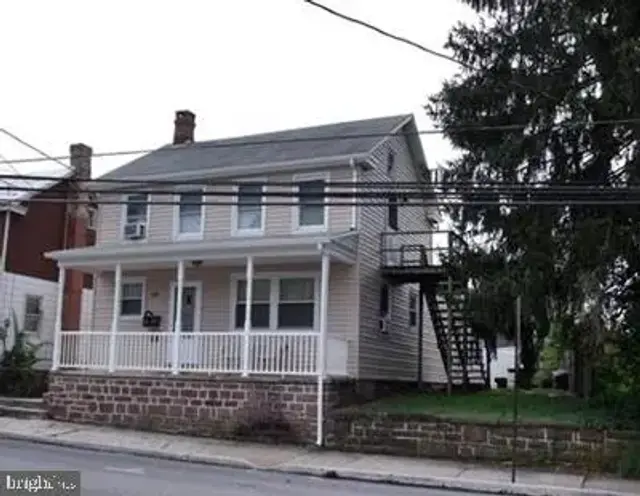 90 S Main St #1st Floor, Dover