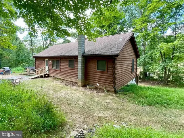 2449 E Ruhl Rd, Freeland