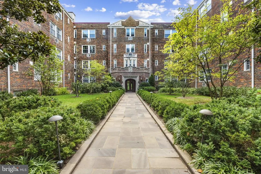 3051 Idaho Ave Nw #204, WASHINGTON