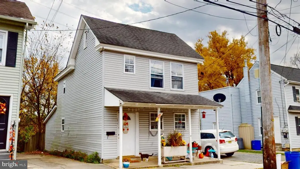 626 Green St, WOODBURY