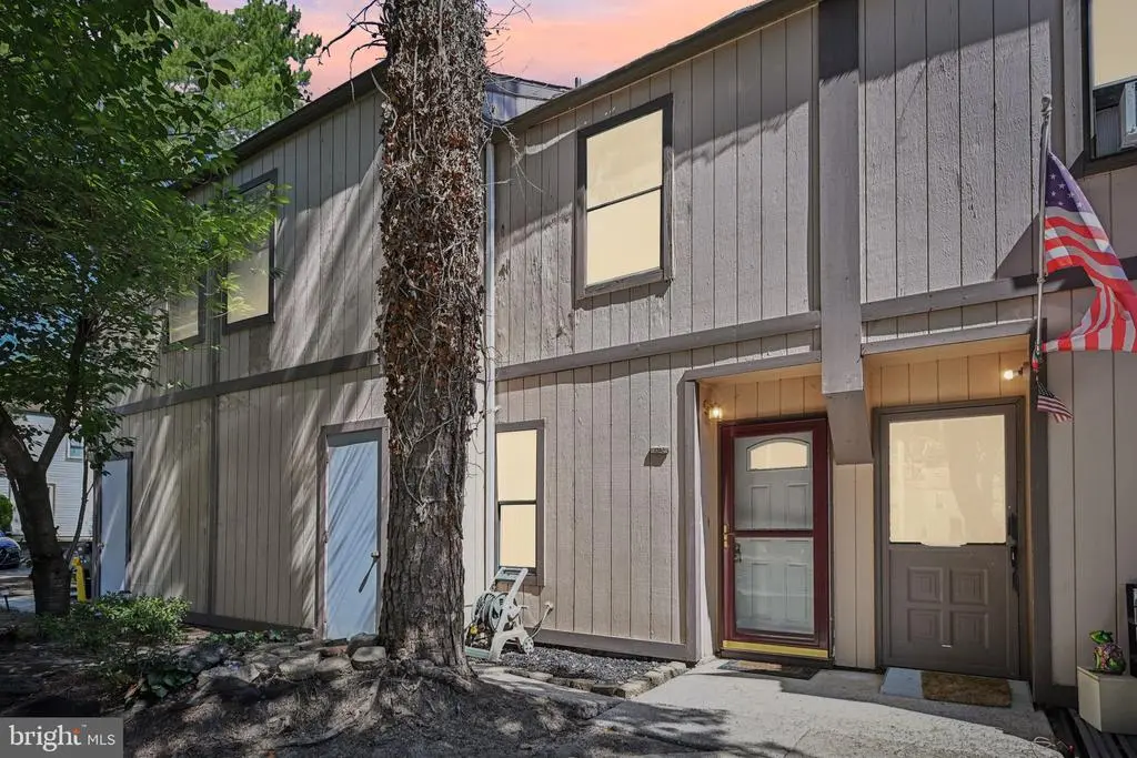 1502 Bromley Est, Pine Hill