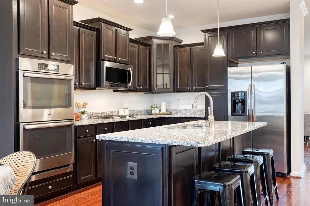 7951 Silver Oak Rd, Hanover