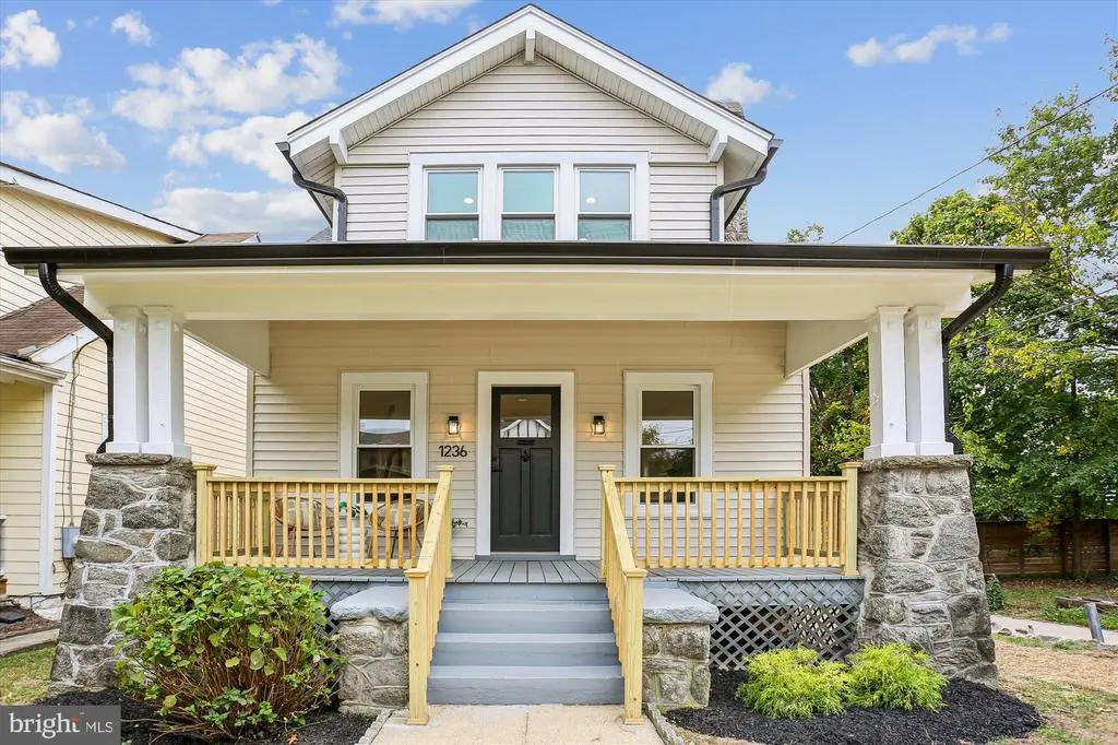 1236 Hamilton St Nw, Washington