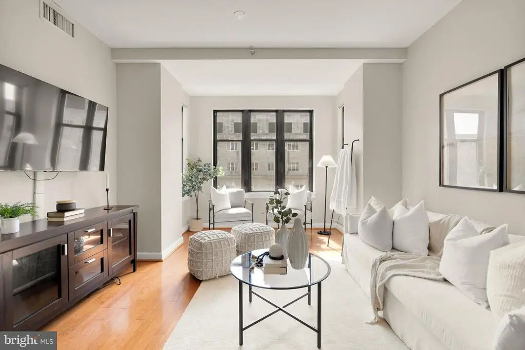 400 Massachusetts Ave Nw #706, WASHINGTON