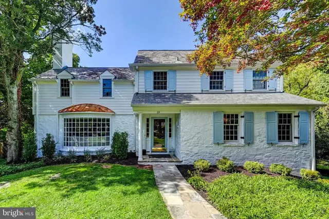 39 Murray Hill Cir, Baltimore