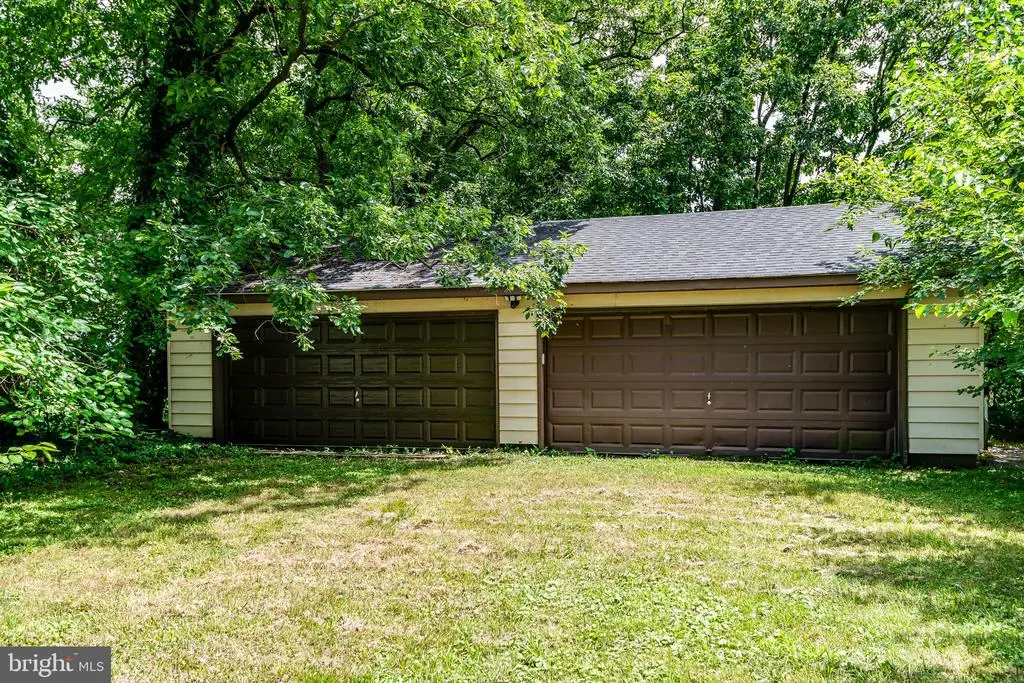 110 Weston Ave #garage, GLOUCESTER CITY