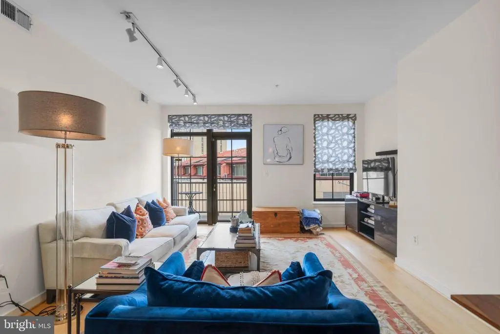 2412 17th St Nw #301, WASHINGTON