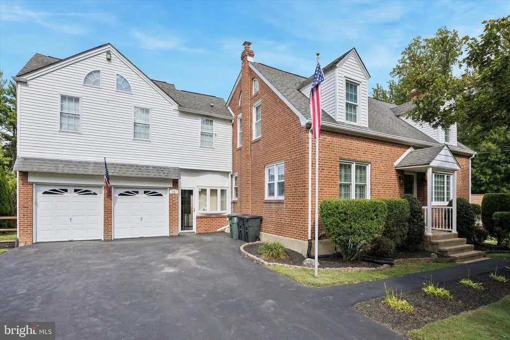 1581 Heather Rd, HUNTINGDON VALLEY