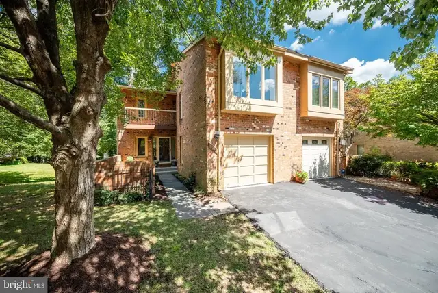 7729 Whiterim Terrace, Potomac