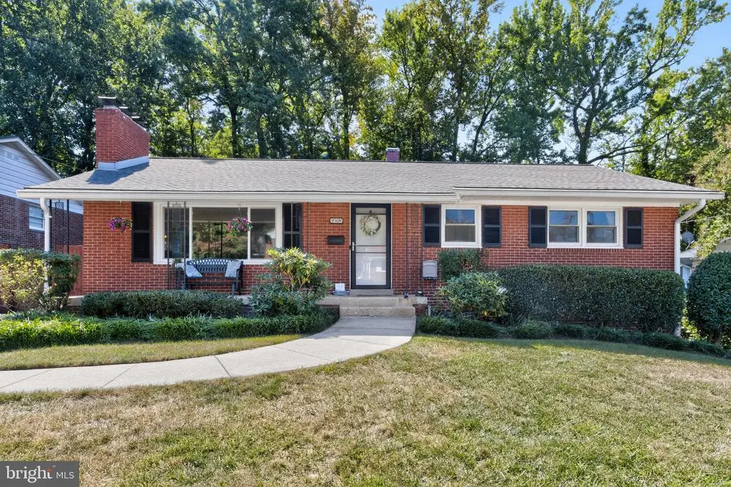 9308 Saint Andrews Pl, College Park