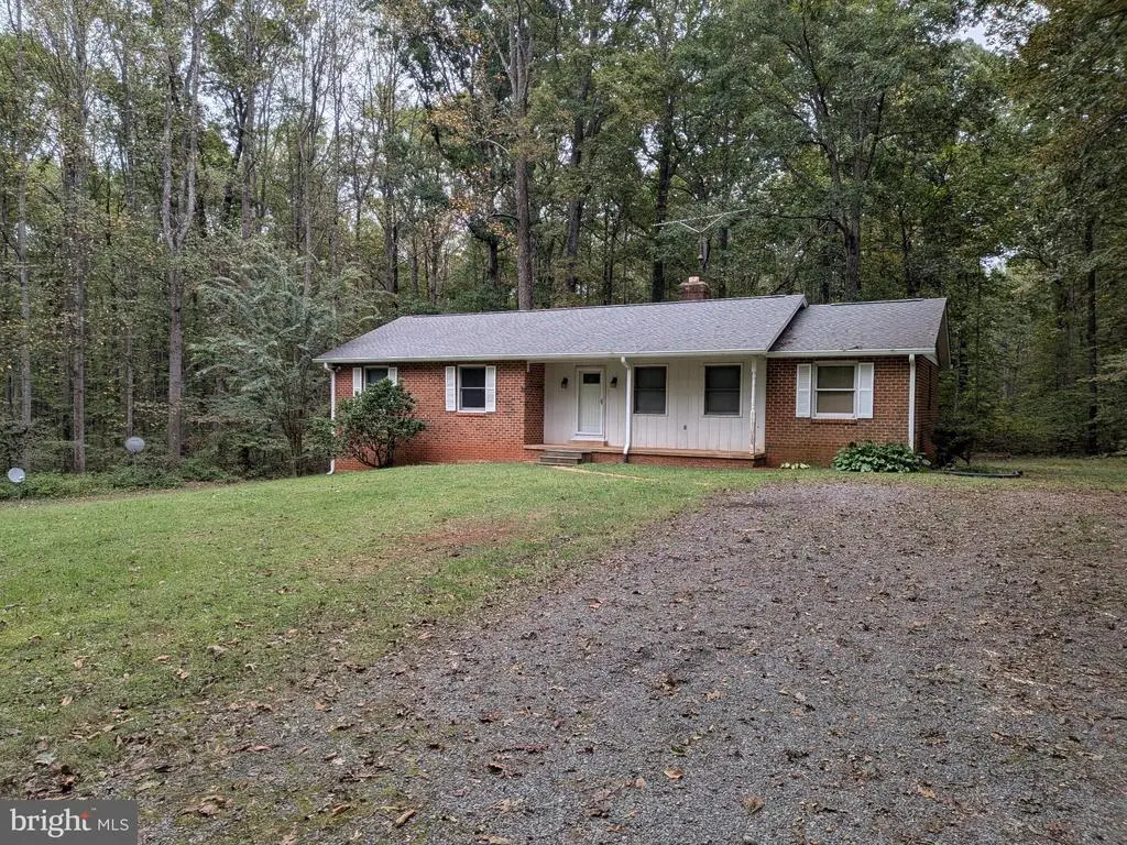 9511 Rogues Rd, MIDLAND