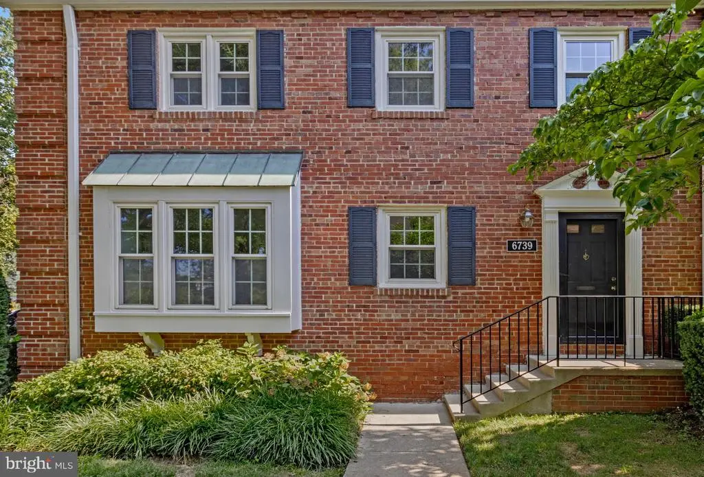 6739 Fairfax Rd #7, CHEVY CHASE