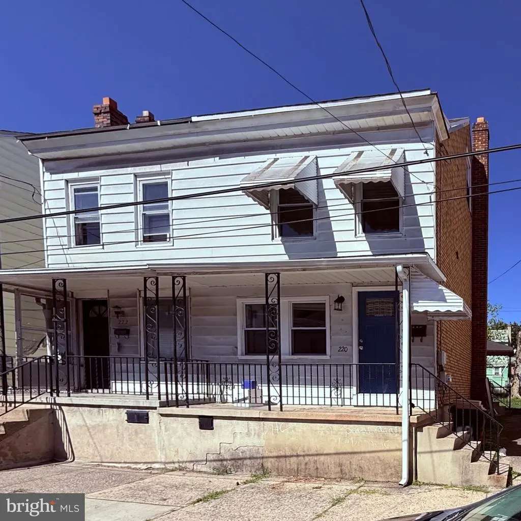 220 North St, MINERSVILLE