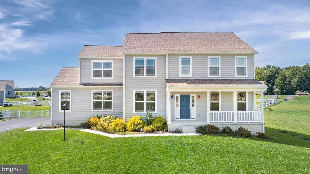 63 Lord Cir, CLAYTON