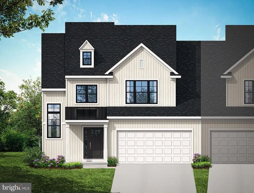 934 North Lincoln Street #008-04, PALMYRA