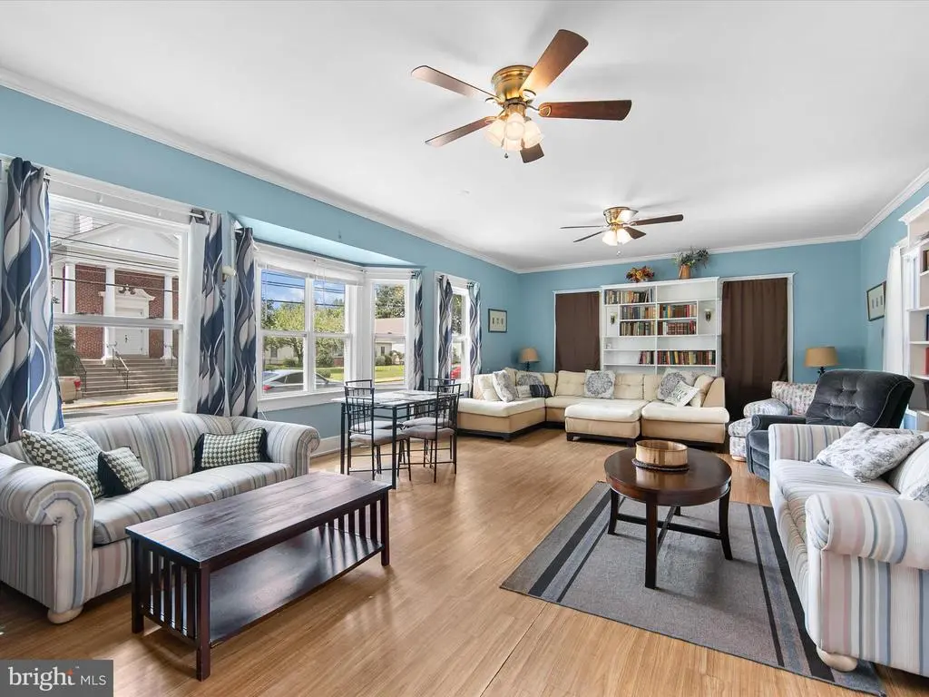 202 N Bedford St, Georgetown