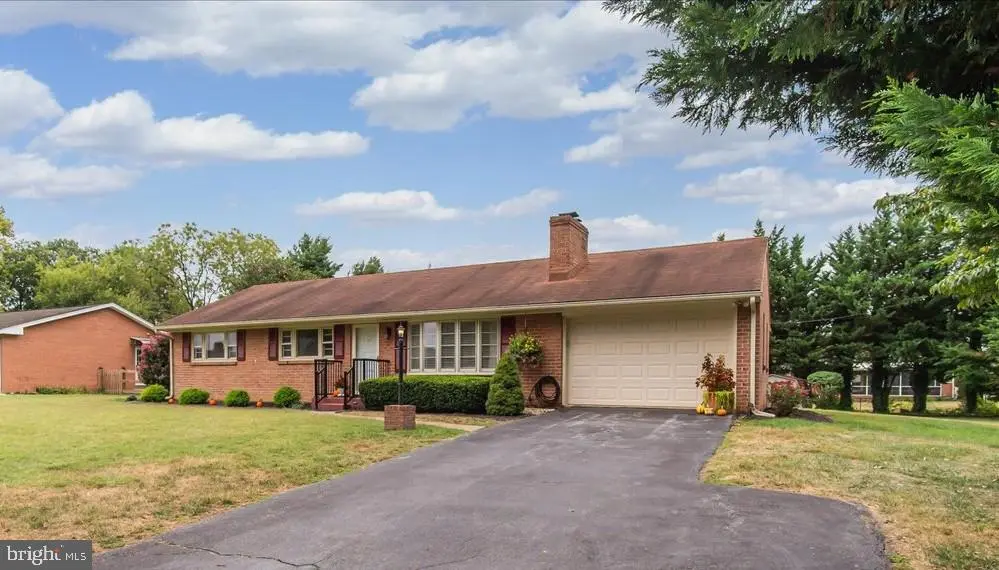 19103 Beacon Ln, Hagerstown