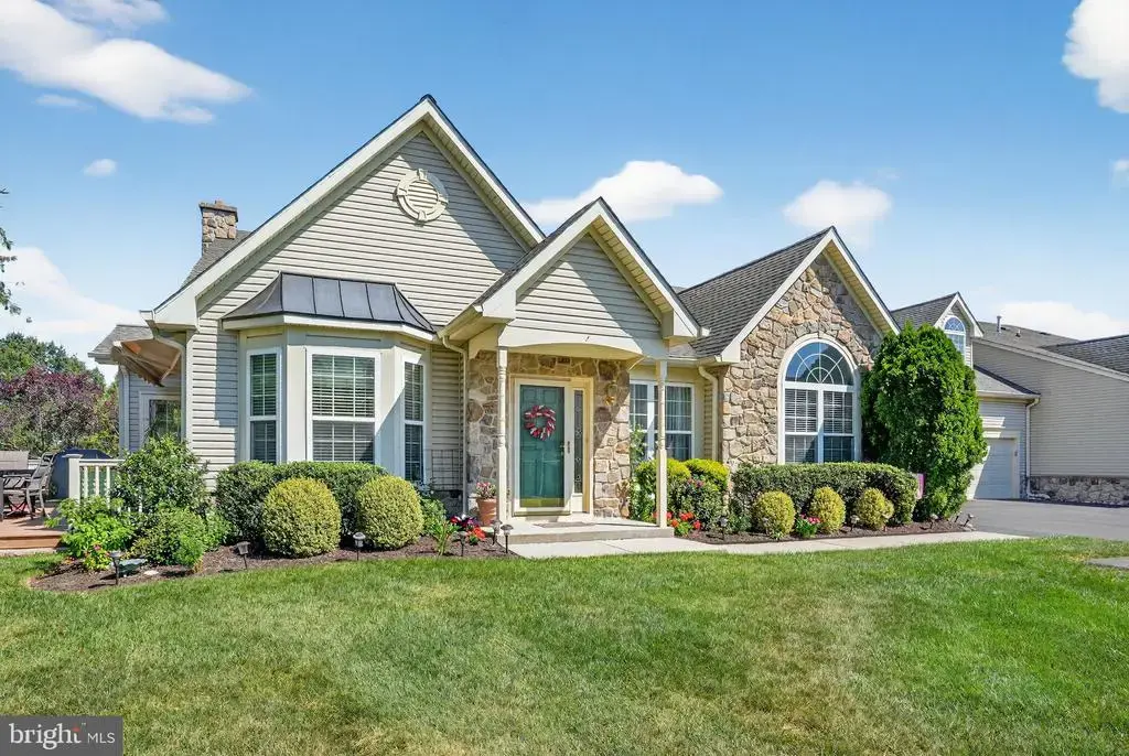 354 Shady Brook Dr #180, LANGHORNE