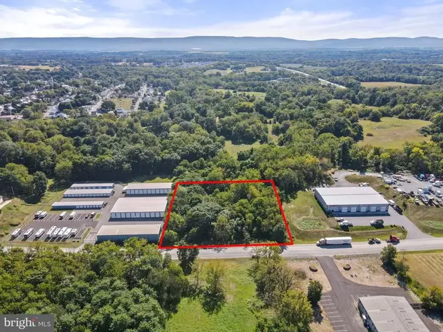 1432 Oak Ridge Pl, Hagerstown