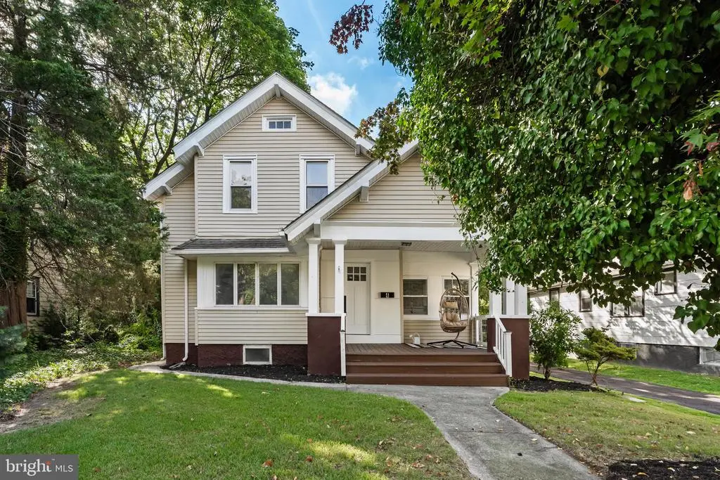 4 E Haddon Ave, OAKLYN