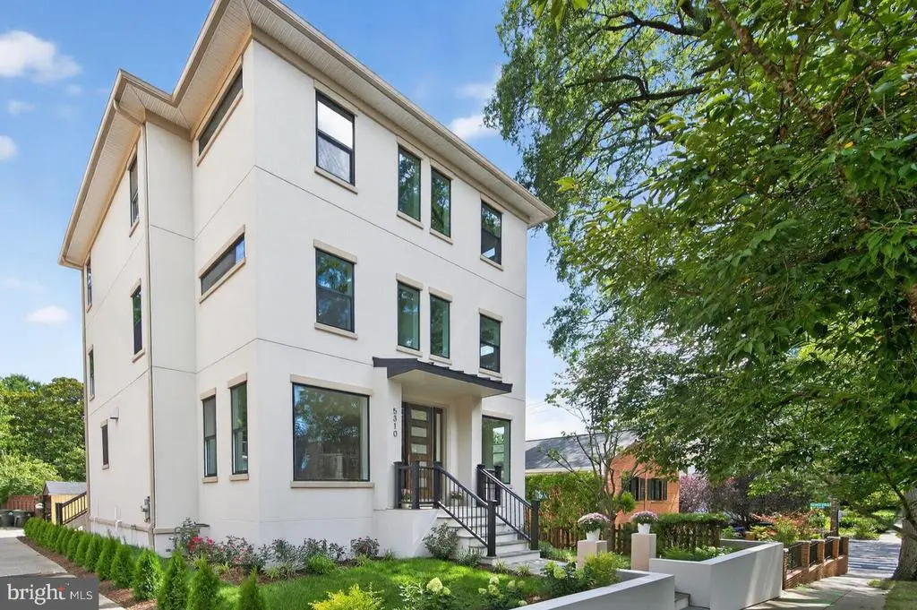 Photo of Listing #DCDC2221010