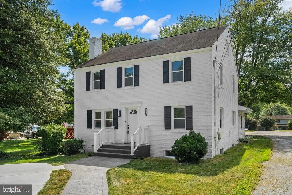 17316 Doctor Bird Rd, Sandy Spring