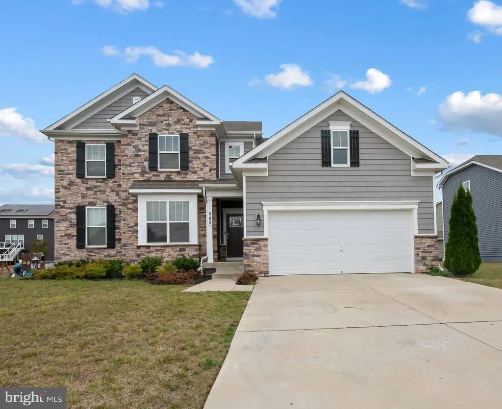 660 N Chandler Dr, WESTMINSTER