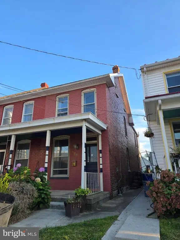 126 E 7th St E, Frederick