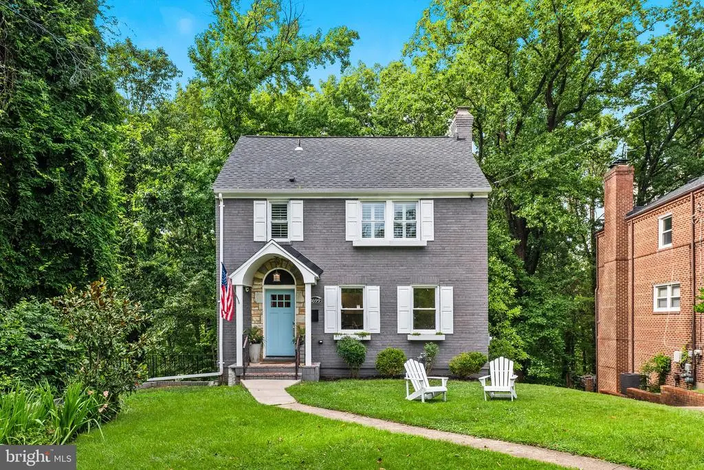 3699 Highwood Dr Se, WASHINGTON