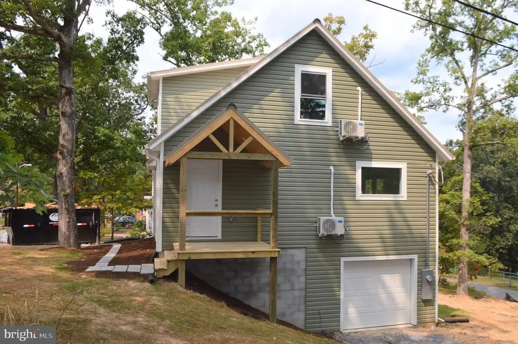 15 Hilltop St, BERKELEY SPRINGS