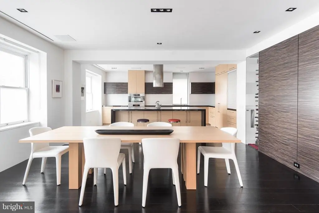 Photo of Listing #DCDC2221078