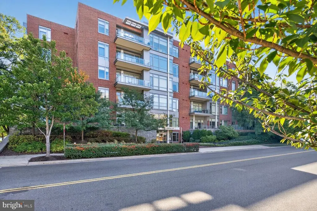 601 N Fairfax St #410, ALEXANDRIA