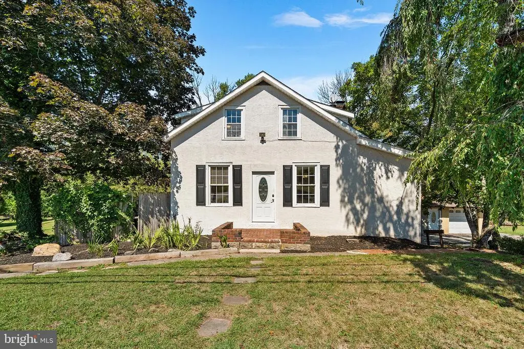 787 N Lewis Rd, ROYERSFORD