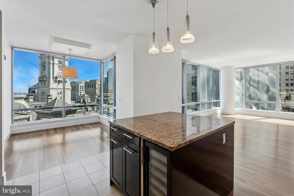 1414 S Penn Sq #18b, PHILADELPHIA