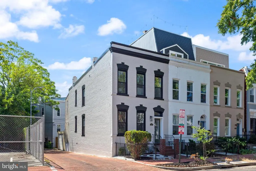 116 Thomas St Nw, WASHINGTON