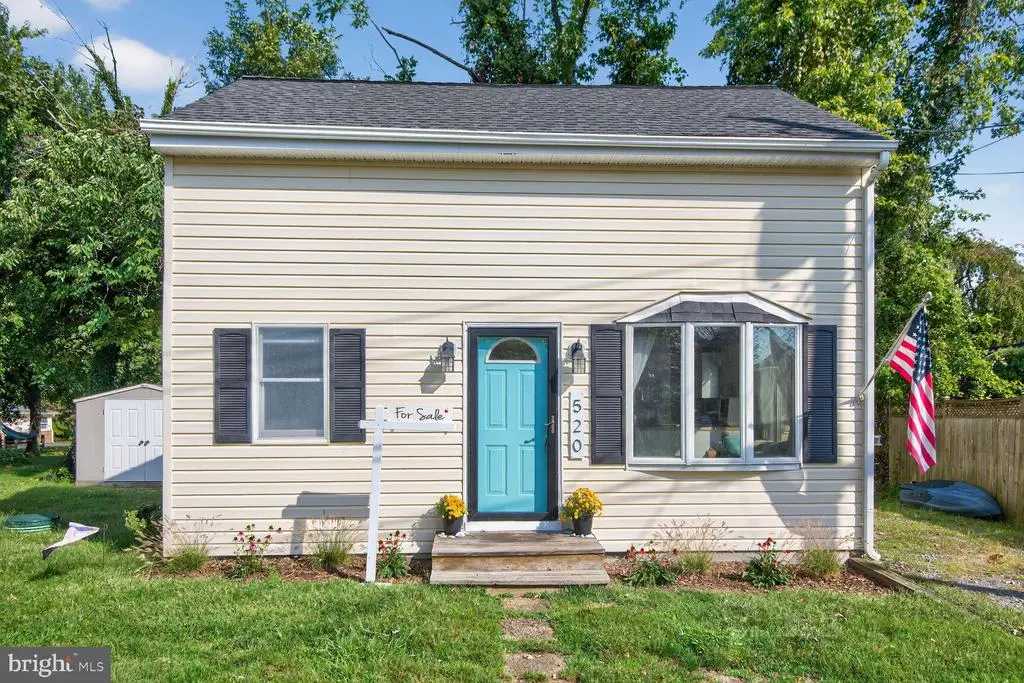 520 Ark Haven Rd, Tracys Landing