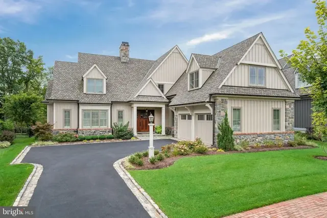 805 Brindley Way, Wilmington