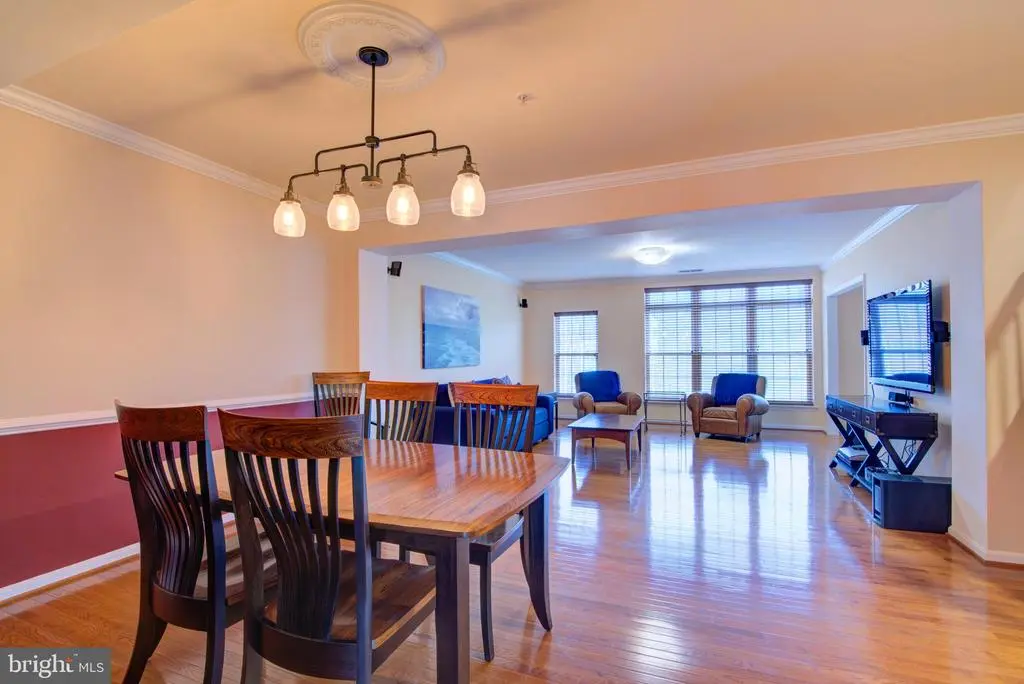 4683 Eggleston Ter #232, FAIRFAX