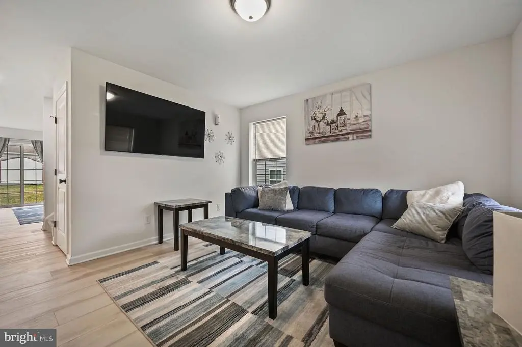 25 Mifflin Ave, New Castle