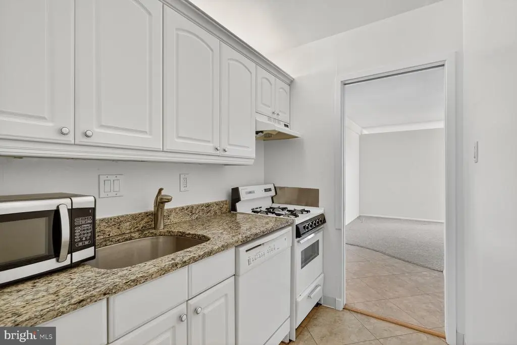 4515 Willard Ave #2320s, CHEVY CHASE