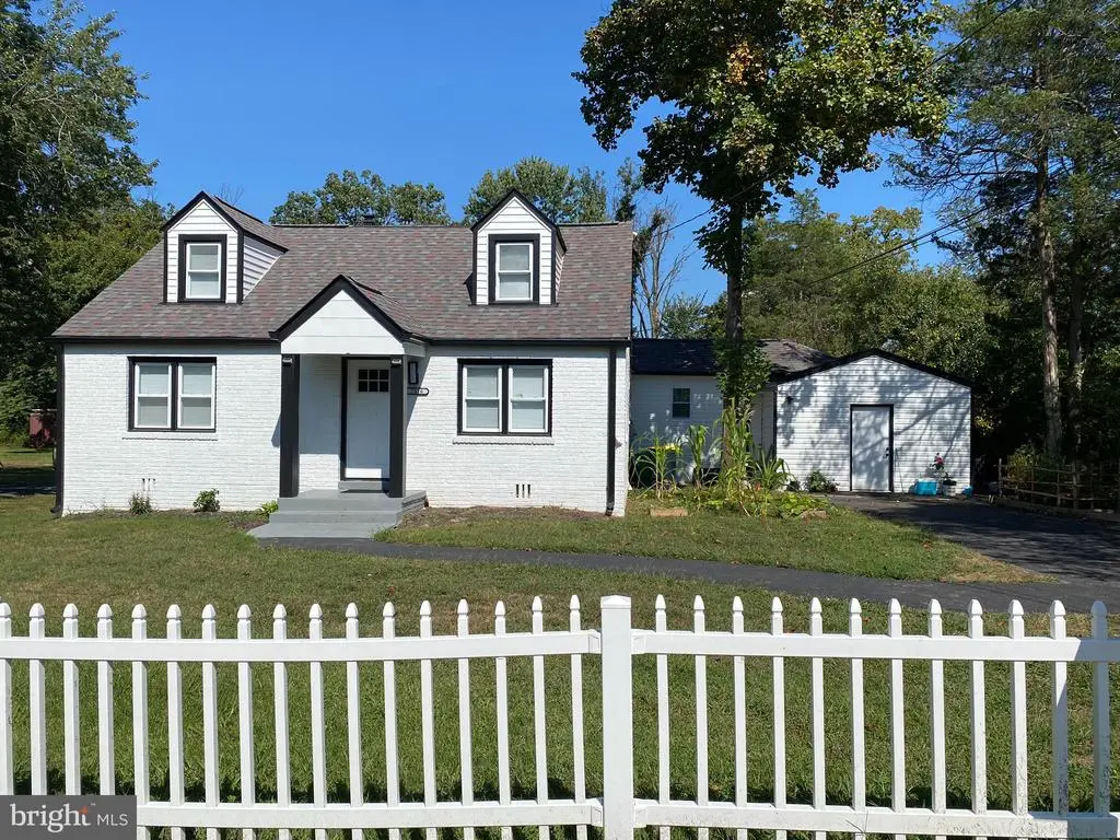 7516 Burgess Ln, Fort Washington