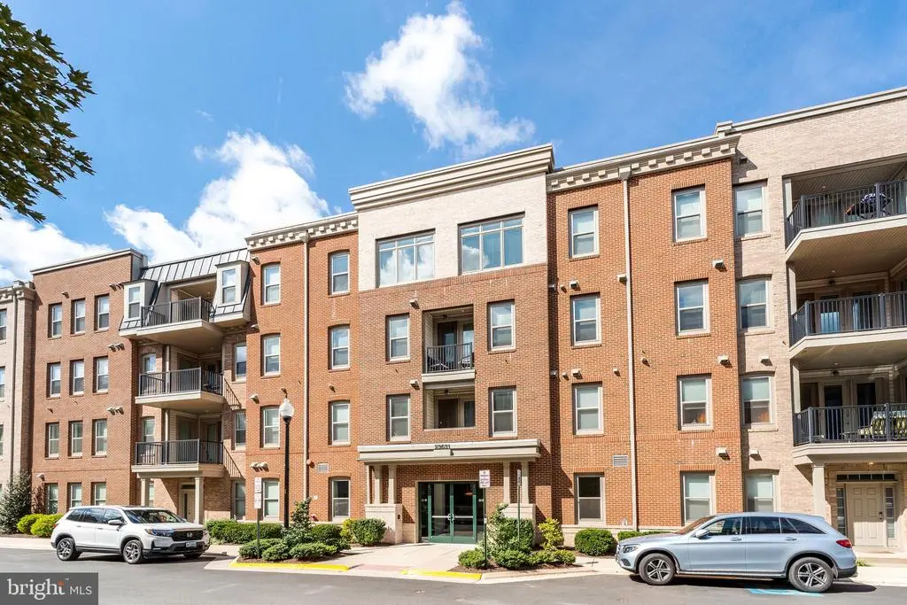 23631 Havelock Walk Ter #220, ASHBURN