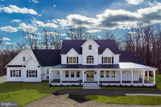 1511 - B Peachwood Lane, Lutherville Timonium