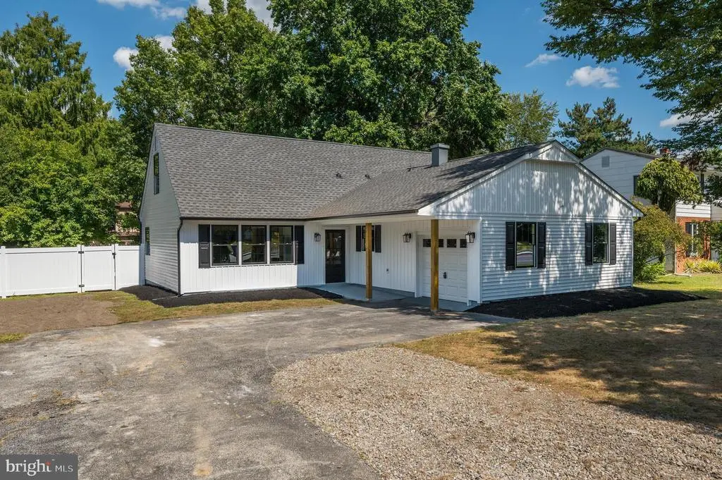 1976 Greentree Rd, CHERRY HILL