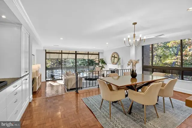 4924 Sentinel Dr #2-406, Bethesda