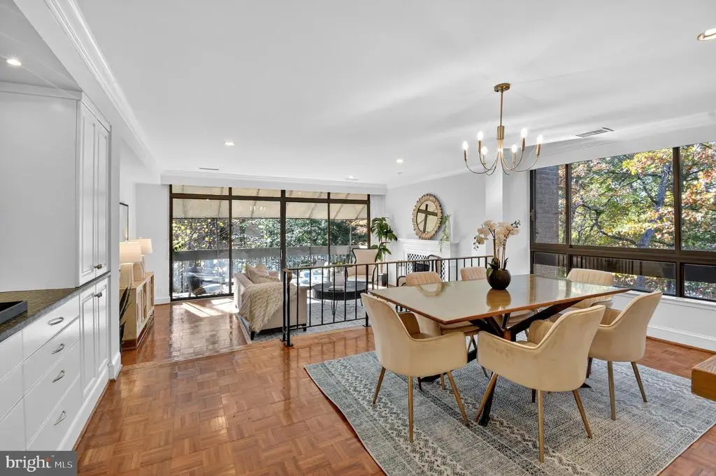 4924 Sentinel Dr #2-406, BETHESDA