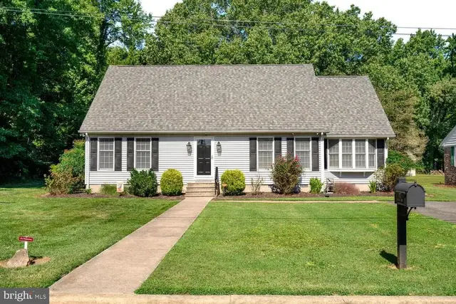 417 Talbot Ave, Cambridge