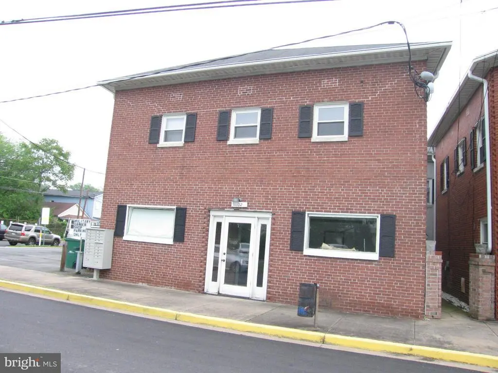 402 N C St #201, QUANTICO