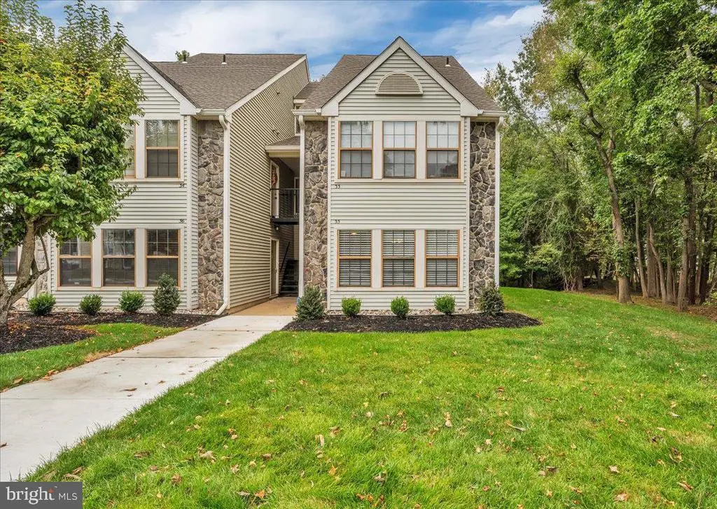 35 Chelmsford Ct, MARLTON